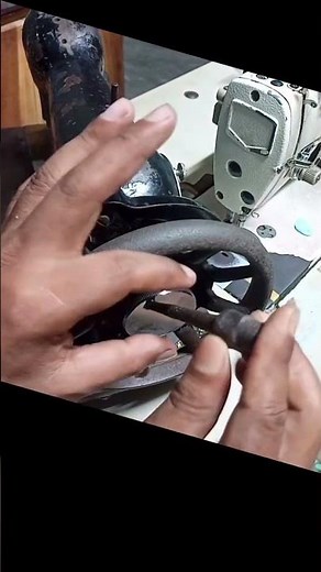 🔨🪛What to do if the sewing machine wheel is jammed ✅✅#trending #foryou #trendingshorts #tips_and_...