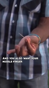 1.5K views | HOW TO: Pulling out the world's biggest splinter! #tutorial #magic #magician #tricks #magictrick | The Modern Rogue | Facebook