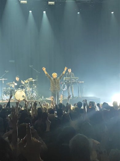 @christopherastrm in @tivolivredenburg! 🤩 #christopher #tour #concert #live #utrecht