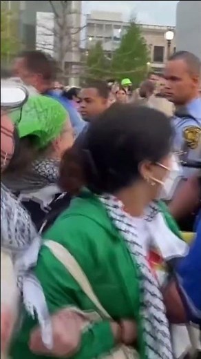 Green Party candidate Jill Stein arrested at protest at Washington University in St. Louis