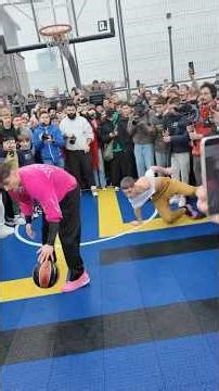 1v1 King Can Play In Any Climate or Condition…🗣️🥶#streetball #basketball