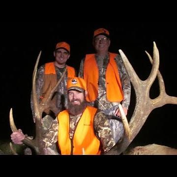 2022 PA zone 12 Bull Elk Hunt Frenchville PA With Trophy Rack Lodge