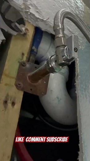 How to take out nails, in tight spots? *NO TALKING*