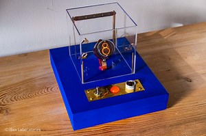 Cosmic background radiation dice for your next game night | Arduino Blog