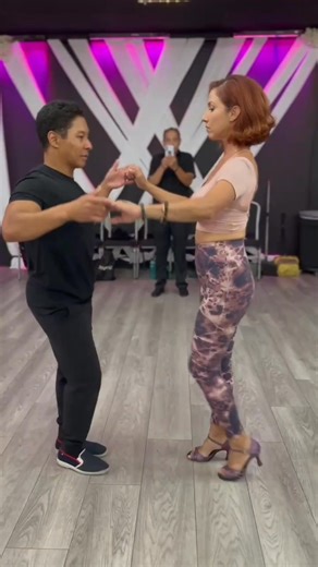 💃 Ready to learn Salsa? Join us at OC Salsa in Fountain Valley, CA — no partner needed! ✨ Our classes are fun, friendly & welcoming… the perfect way to learn Salsa, Bachata & Cumbia while meeting new people. 📍 16131 Harbor Blvd, Fountain Valley 🌐 Schedule & info: www.estebanconde.com #SalsaDancing #BachataDance #LearnToDance #DanceCommunity #OCSalsa #OrangeCountyDance #BeginnerSalsa #BeginnerBachata #DanceLife #NoPartnerNeeded | OC Salsa at Danscene Dance Studio