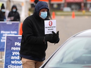 Rite Aid Opens Drive-Thru Coronavirus Testing Sites In LA, OC