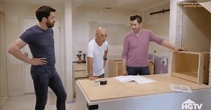'Celebrity IOU' Preview: Howie Mandel teams up with the Property Brothers to transform his best friend's old condo