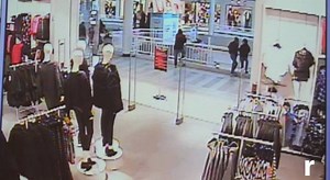 Footage of Galleria mall shooting suspect | recordonline.com