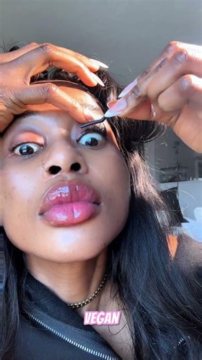 Cluster lashes tutorial.. 5 seconds application #youtubeshorts #beautymakeup