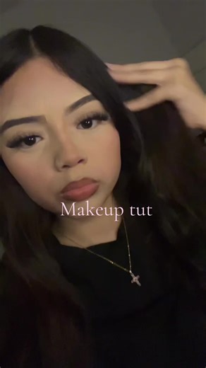 primer-https://a.co/d/3HKV1mA Concealer-L’Oréal infallible tarte concealer bronzer-https://a.co/d/9shpOZh pressed powder-fit me powder blush-https://a.co/d/9oLOn19 loose powder-https://a.co/d/5daHYAW lipliner-https://a.co/d/f8aM2RS setting spray-https://a.co/d/3SWUTXQ