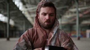 Time-Lapse Video of Four Graffiti Artists Covering an Entire Warehouse in Street Art