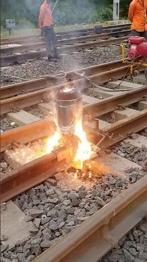 Thermite welding process for railway track repair! #funfacts #railway