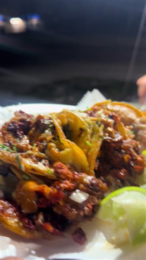 Desde el D.F. hasta Houston 🇲🇽🔥 📍2105 little York Rd, Houston Tx, 77093 Viernes| sábado 7:00pm-12am domingo 6:00pm -12am #tacos #houston #cdmx #chilangos #northside