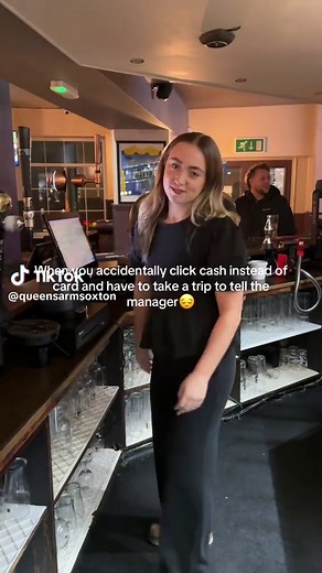 Navigating Hospitality Mishaps at the Bar