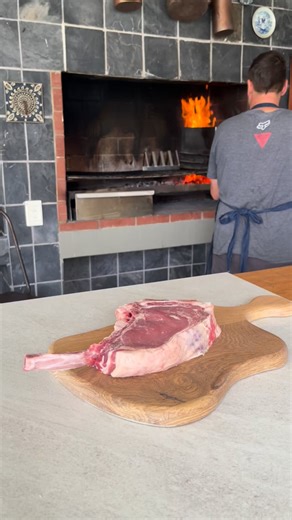 The secret to the 𝗣𝗘𝗥𝗙𝗘𝗖𝗧 Valentine’s Tomahawk Steak? 🥩❤️ Plot twist: there isn’t 𝗢𝗡𝗘 secret… there are 𝗙𝗢𝗨𝗥. 😏🔥 And you’ll have to wait until Friday for them. 👉 Comment “TOMOHAWK” below and we’ll tag you in the final post so you don’t miss it. 👀 Hint: it’s all about the butter. Follow @sout.vandieaarde for more tips on seducing your lover with braaivleis! #soutvandieaarde | Sout van die Aarde