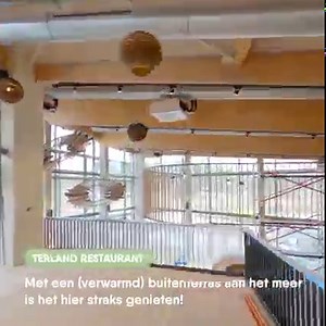 Terhills Resort by Center Parcs krijgt steeds meer vorm: bit.ly/Terhills-by-CP. 🤩 Het nieuwe resort zal garant staan voor een ontspannen en luxueuze vakantie in het hart van de Belgische Kempen! 🏡 Het vakantiepark opent over een maand haar deuren en zal gasten verrassen met stijlvolle cottages, een kleinschalig zwembad mét infinity pool, een hippe Beach House, een smaakvol restaurant en nog veel meer ... 🌊 Wij geven je alvast wat exclusieve beelden! 😏👇 Met wie wil jij het nieuwe resort kome