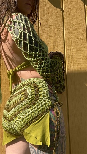 19 reactions · 6 comments | How to make fishnet sleeves!  we will see what yall think of this video or if it’s too long for the platform 類 let me know  ‼️✨ . Also you can purchase this pattern in written form on my Etsy/shopify 﫶 . #crochettutorials #crochetravewear #crochetfestivalfashion #crochetoutfits #festivalfashion #howtocrichet #crochetsleeves #crochetfishnet | Crochet Art by The River | Facebook