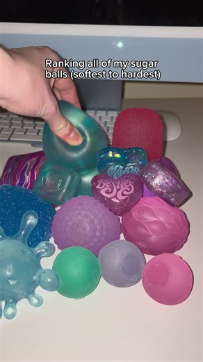 My purple nice cube feels like an actual rock 🫩 I’m gonna wash these soon I promise 🫠 #needoh #sugarball #needoh #squishy #stressball @Speks @NeeDoh Official