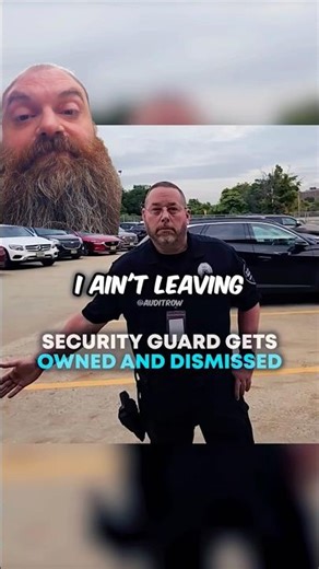 security guard fail 😯😯🤬🤬