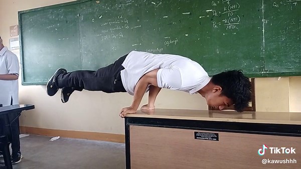 Calisthenics Table Exercises: School Training and Skills