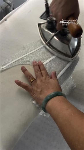 Custom Dress Indonesia ONLINE & OFFLINE on Instagram: "Pressed with intention. ✨ Setiap layer disteam & dipress pelan-pelan, biar bentuknya stabil, halus, dan siap lanjut ke tahap berikutnya. This is how structure stays clean, sharp, and premium. #Raveloux #CustomDress #DressConstruction #DetailMatters"