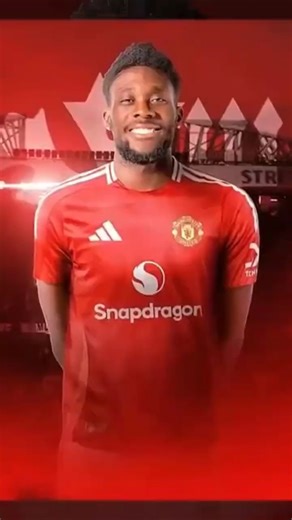 Manchester united kembali dekati Alphonso davies #manchesterunited #football #bayernmunchen #shorts