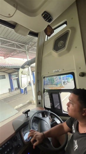 Skil driver bus keren