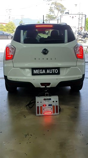 KGM 티볼리 견인장치 큐브랙 히치타입 견인력 1,200KG 수직하중 85KG 50MM 유럽식7핀 튜닝인증 테스트