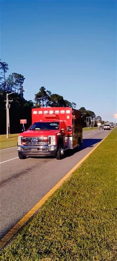 FCFR Rescue 44 Transporting Code 3 Read description #flaglercounty #ambulance #responding #code3