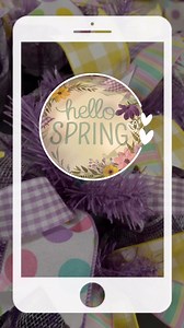 Learn how to create a beautiful wreath every month for your home decor, front door or gift for a loved one every month! Oh, I forgot to tell you, the wreath kit is delivered right to your front door! #frontdoordecor #frontdoorwreath | The Wreath Creator