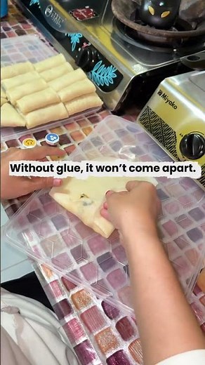 "AMAZING Making spring roll wrappers and folding them without glue🔥‼️ #springrolls #homebusiness