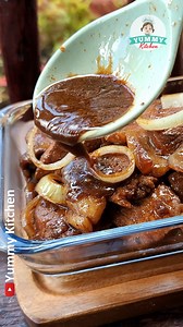 Pork Steak – Savory and Juicy Filipino-Style Pork Dish Pork Steak, or Filipino Bistek, features tender pork slices simmered in a flavorful mix of soy sauce, calamansi juice, and onions. A deliciously savory and tangy dish best paired with rice! #PorkSteak #FilipinoFood #BistekTagalog #HomeCookedMeals #PinoyUlam #LutongBahay #EasyRecipes | Yummy Kitchen