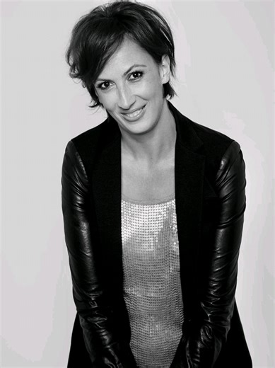 Miranda Hart opens up about her Lyme disease diagnosis 🙌 Comedian, actor and writer, Miranda Hart shared her experience of being diagnosed with Lyme disease, reflecting on years of feeling unwell before finally getting answers. She speaks honestly about the relief of diagnosis, the challenges of living with an invisible illness, and the impact of long-term health conditions. Thank you, Miranda, for sharing your story and raising awareness ♥️ 🎭 Source: This Morning on ITV, image from IMDB. #Mir