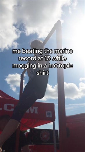 what am i gonna do in a submarine? 🤨 #gymnastics