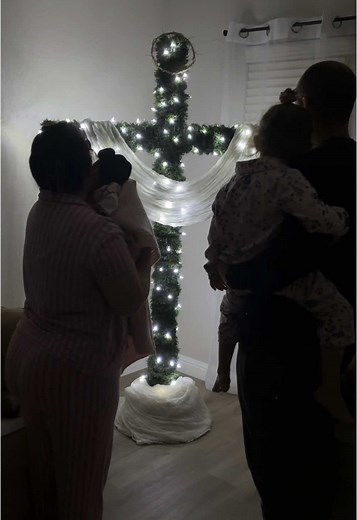 Creating a Meaningful Cross Christmas Tree