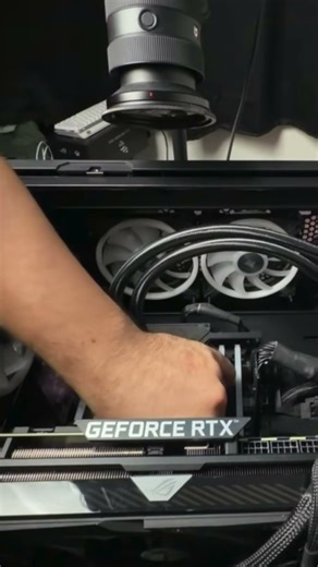 Installing CPU cooler on CPU while filming & streaming 😆 #pcgaming #gaming #amd #nvidia