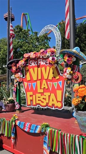 Cinco de Mayo Six Flags = Viva la Fiesta 🌸🇲🇽 Did you get a chance to celebrate with us? | Six Flags