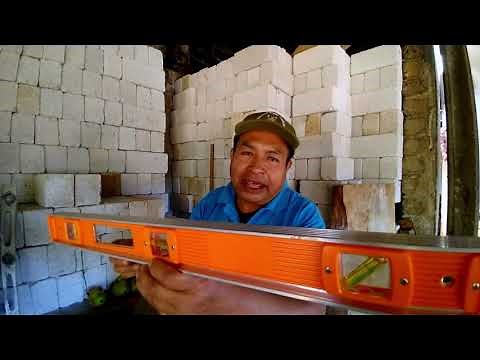 All the uses of a spirit level, hand level, or bubble level | Learn Mexican masonry