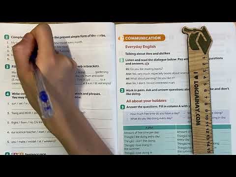 A Closer Look 2 - Unit 1. Hobbies - Tiếng Anh 7 Global Success