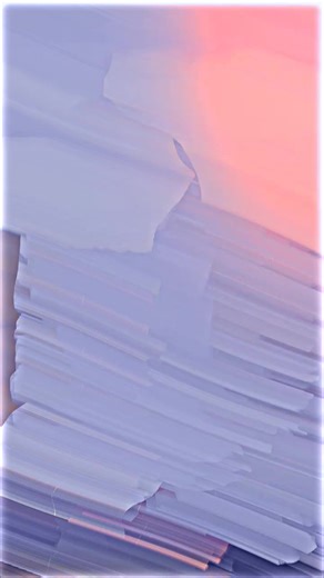 မူရင်းအသံ - အငယ်ဆုံးသားလေး ပါဝင်သည့် အငယ်ဆုံးသားလေး (@play.luma) ၏ ဗီဒီယိုများ