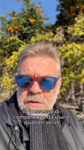 Pasquale Madonna on Instagram: "Le aziende non cercano più persone. Cercano competenze. Dagli Stati Uniti arriva un cambio di paradigma che sta già risalendo l’Atlantico: si chiama Talent as a Service. Le aziende non ragionano più in termini di: – assunzioni stabili – ruoli rigidi – presenze continuative Ragionano in termini di: – competenze attivabili – contributi a tempo – valore immediato Non comprano più “una persona”. Comprano una competenza quando serve. Questo modello sta cambiando: – com