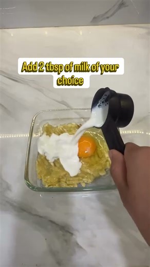 These Banana Bread Toast Fingers are the softest, yummiest baby breakfast ever #cookingwithkids 🍌