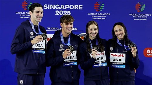 Team USA headlines mixed 4x100m free relay podium