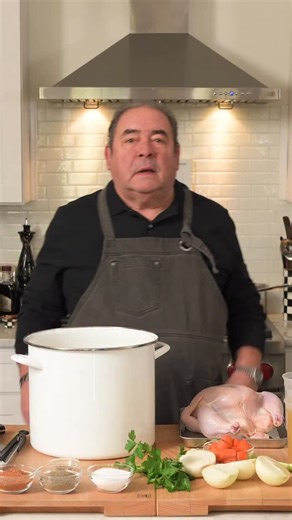 I absolutely love soups so I created a soup series to share some of my favorite recipes with you. We’re kicking things off tomorrow with the foundation of so many great soups: a rich, flavorful chicken stock! Hope you enjoy! 🥣 🍲 🍜 | Emeril Lagasse
