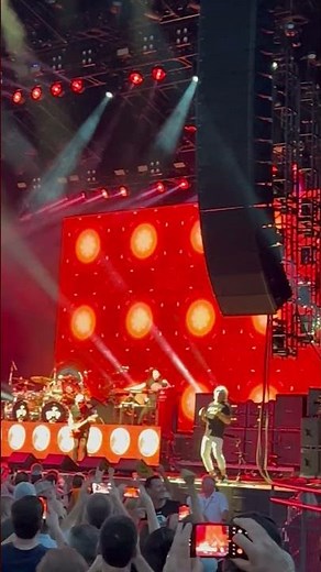 Sammy Hagar plays Panama Van Halen #concert #livemusic #sammyhagar #vanhalen