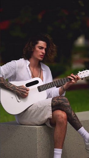 Travel in style? Meet the LAVA ME air - the ultimate guitar for the road!