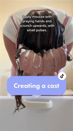 Creating a Cast for Curly Hair: Step-by-Step Guide