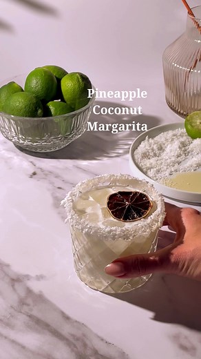 Delicious Coconut Margarita Recipe for Tropical Cocktails