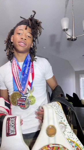 Gas Station Worker Malachi Ross Boxing Clips