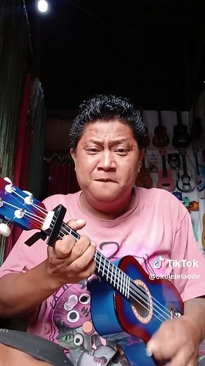 Aku yang Malang 4: Versi Ukulele MYM